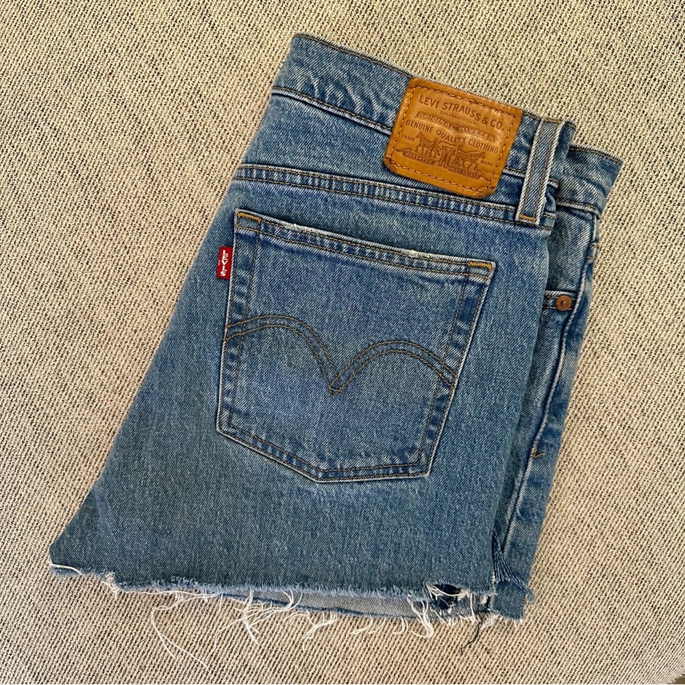 Levi’s Cutoff Shorts